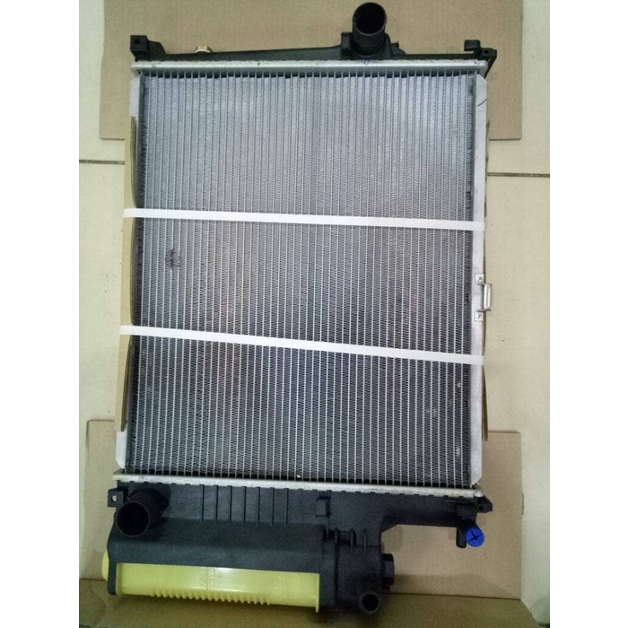 BIMS radiator assy bmw e34 m50 520i