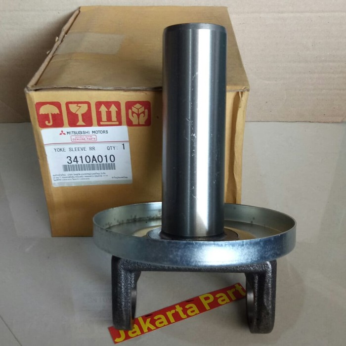 JPDS Yoke sleeve rear belakang yoke sleve triton