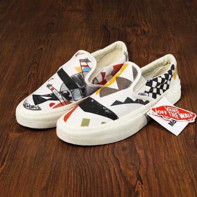 Promo Sepatu Wanita Run Star hike lugged Sneakers Converse Wedges hak tinggi