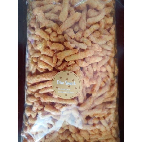 

TWIST PEDAS 500 GRAM / OLEH OLEH MAGELANG TEMANGGUNG / KERIPIK KRUPUK CEMILAN SNACK