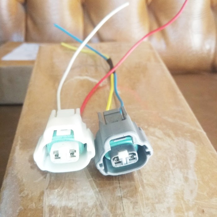 SOKET SENSOR OCV VVTI TOYOTA AVANZA RUSH VIOS LIMO ALTIS DLL