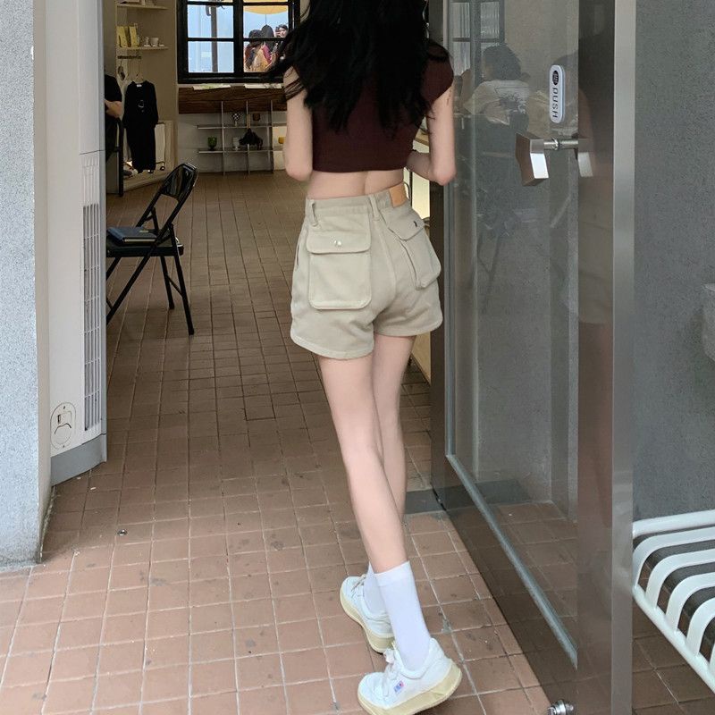 Red Khaki kasual perkakas celana pendek denim wanita musim panas kecil 2023 baru pelangsing berkaki lebar a-line hot girl hot pants