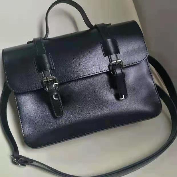 ♧Sera  Toko Harian Lain-Lain Perasaan Terbatas ~ Sekolah Tinggi Postman Messenger Tas 2021 Korea Retro College Double Gesper Inggris Tas Bahu