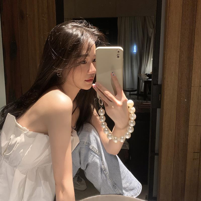 Red Putih tabung top pakaian luar strapless dibungkus dada 2021 musim panas baru lipit desain one-shoulder top