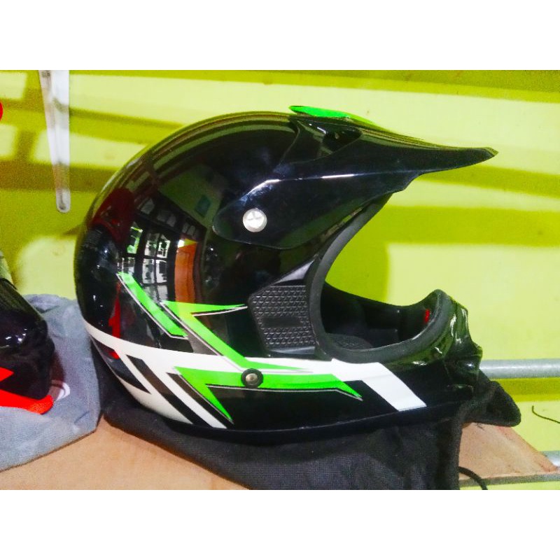 HELM/CROS/KAWASAKI