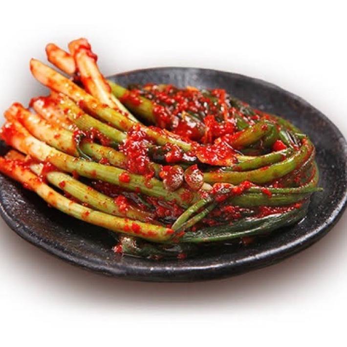 

Fresh Preum Kimchi Daun Bawang 500Gram Halal 100%