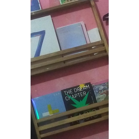 RAK.BUKU/RAK.ALBUM.KPOP