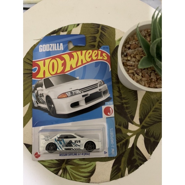 HOT WHEELS NISSAN SKYLINE GT-R (R32) (ITH)