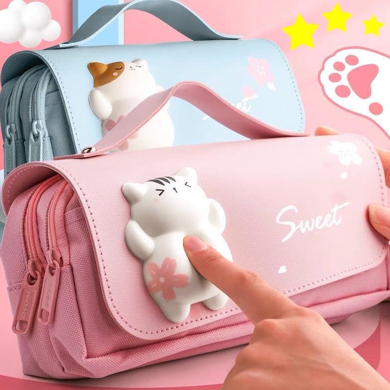 

(Bisa Cod) Kotak Pensil Dekompresi Perempuan Lucu Lembut Lucu Anak-anak Siswa Sekolah Dasar Berkapasitas Besar Dengan Dekompresi Multi-fungsi Gadis Super Imut Jantung 3D Net Merah Ins Pasang Siswa Sekolah Menengah Pertama Jepang Kecil Segar Anak Laki-laki