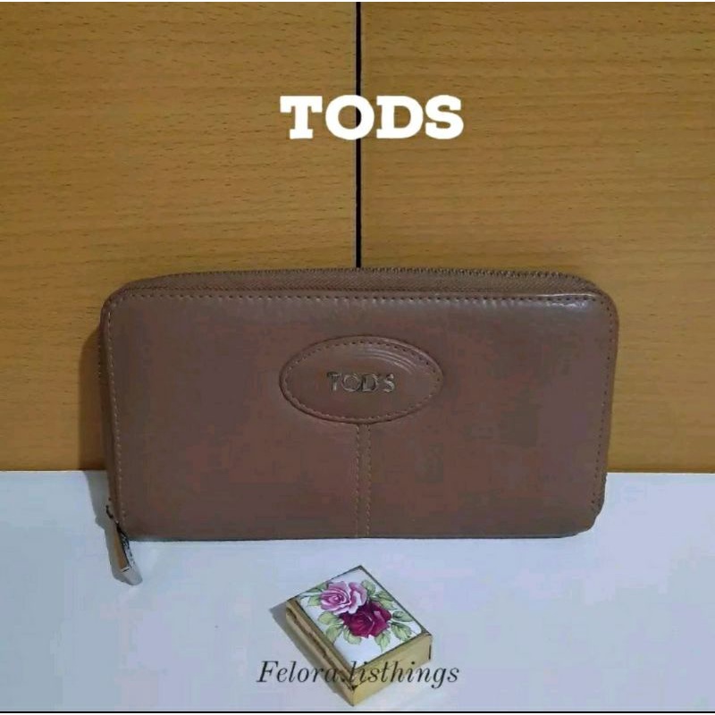 tods auth wallet