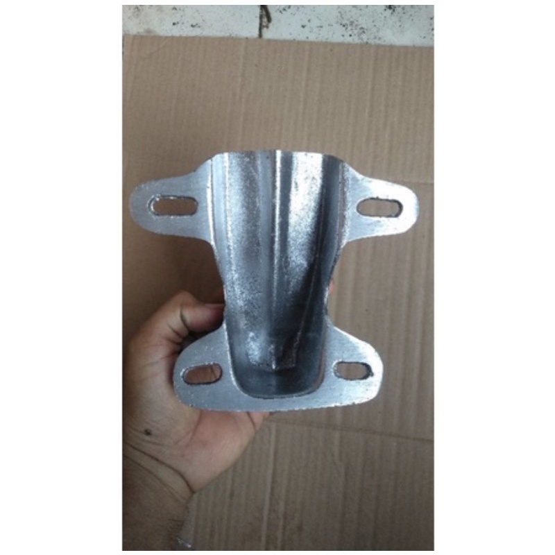 Pangkon lampu stop v80/dudukan lampu v80