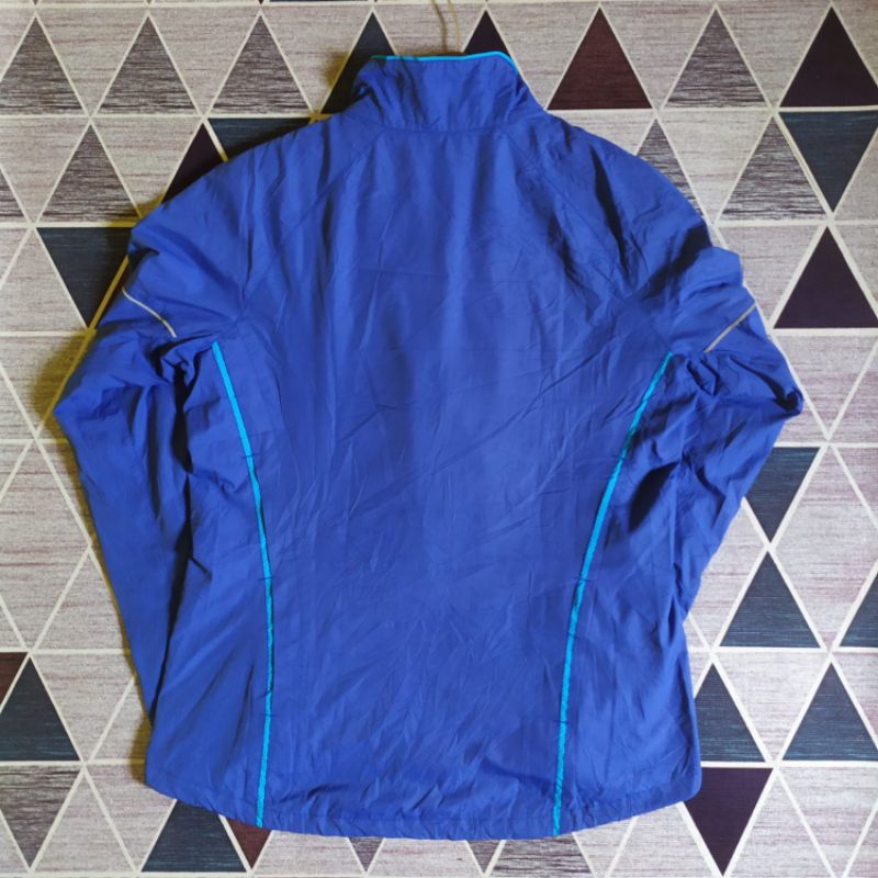 Jaket Outdoor Nike Sport
