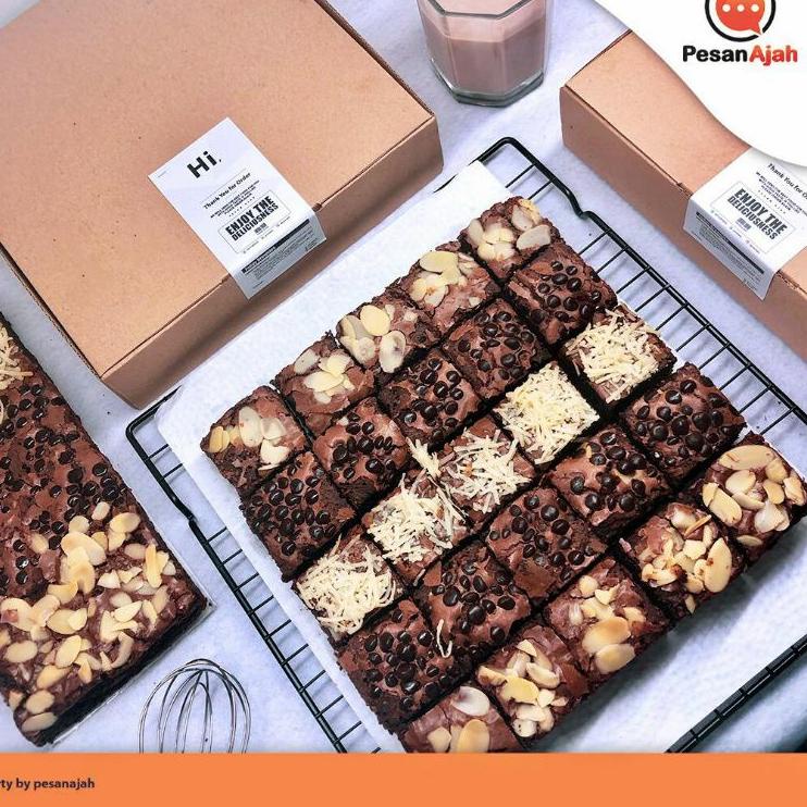 

BRANDS FESTIVAL FUDGY BROWNIES / HAMPERS VIRAL / PARCEL KUE BROWNIES/ BROWNIES ENAK / PARCEL HANTARAN serbuuu !