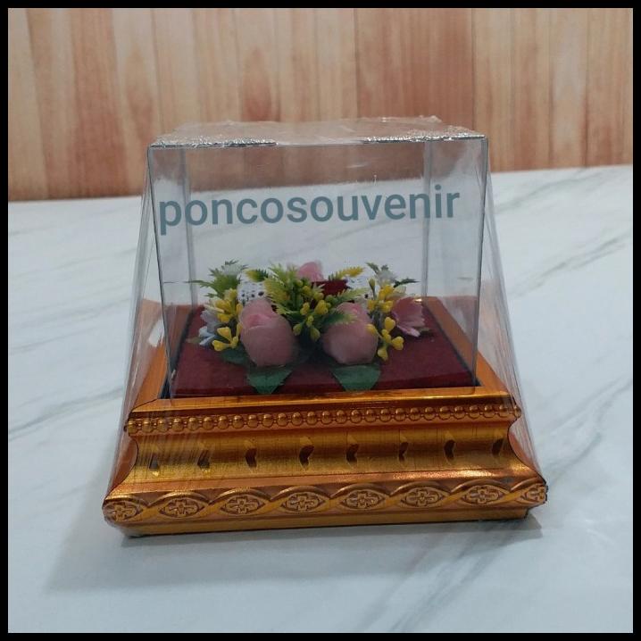 

Tempat Cincin Mahar Frame Mika