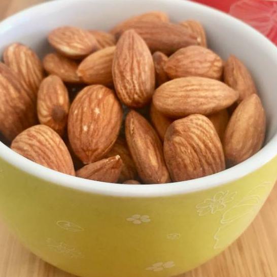 

Discount ✅⭐ 250gram ALMOND PANGGANG ORIGINAL TAWAR tanpa kulit (Roasted Plain) blue diamond