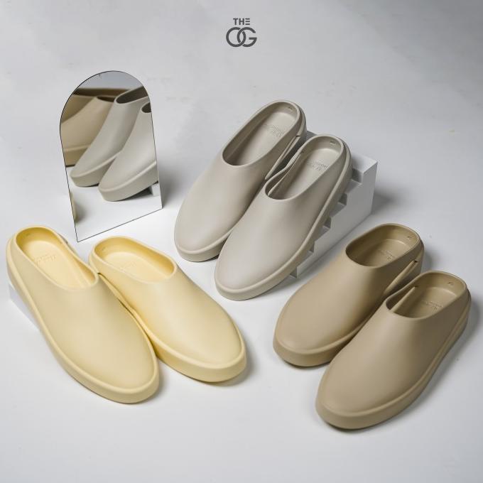Terbaru Fear Of God The California Slides / Slip-On Shoe 100% Original Pengiriman Cepat