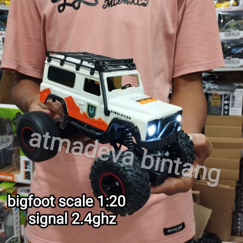 Mobil Remote Control Hero Deffender Led Scale 1:20 Batre Cash Mainan Keluarga Murah