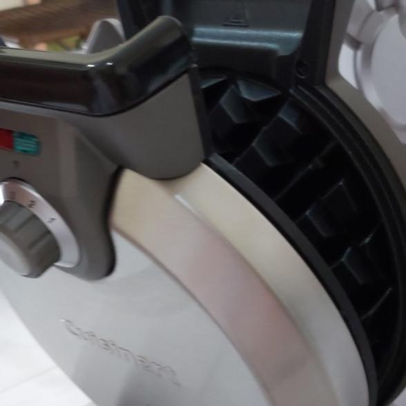 Cuisinart Vertical Waffle Maker