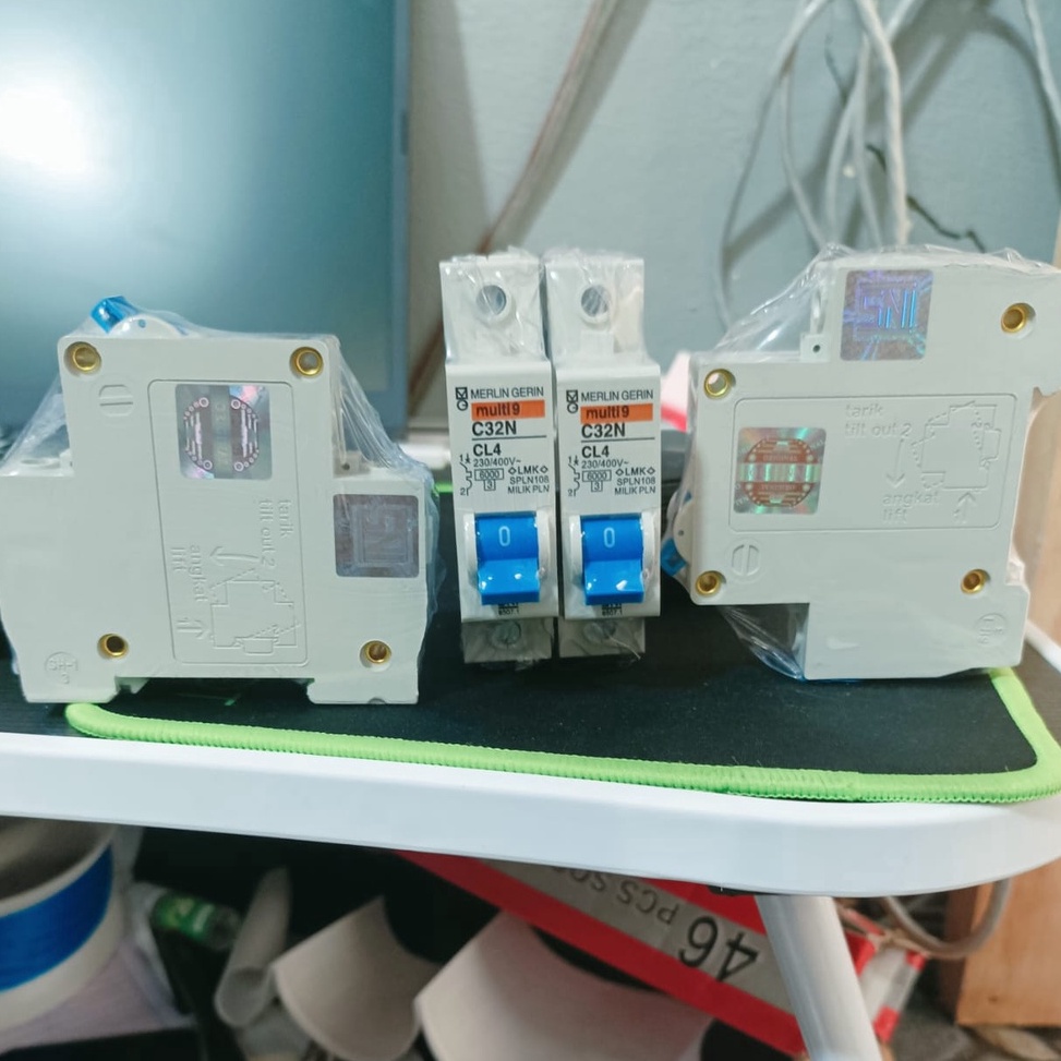[Art. P07T] mcb modif plus segel timah merlin gerin 2 amper 4 amper mcb listrik cl 2 cl 4 kuat beban