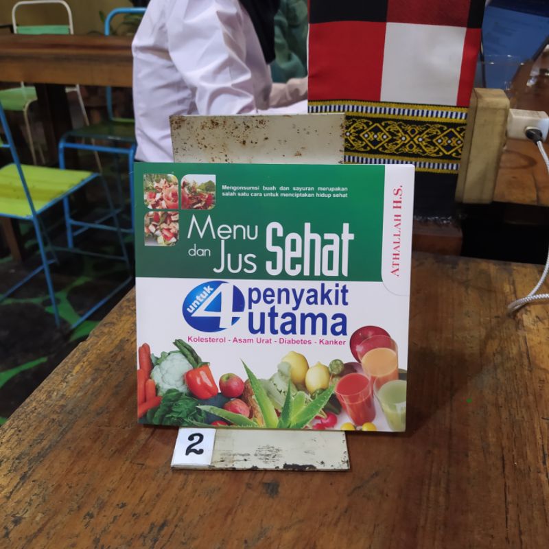 BUKU MENU JUS SEHAT UNTUK 4 PENYAKIT UTAMA By Athallah HS