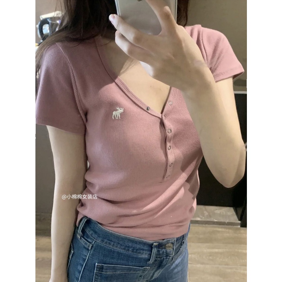 Red AF Wanita Kasual Bersemangat Bordir Logo Slim Fit Elastis Slim Sederhana V-Neck Henley Lengan Pendek Ulir T-Shirt