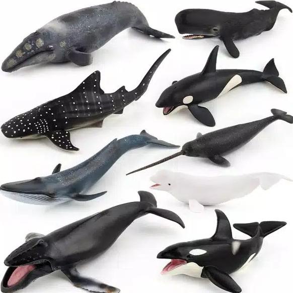 mainan ikan paus/ figure whale