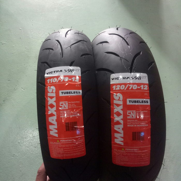 Terlaris Ban Maxxis Victra Vespa Matic Sprint Set 110/70&120/70 Ring 12 Tubles