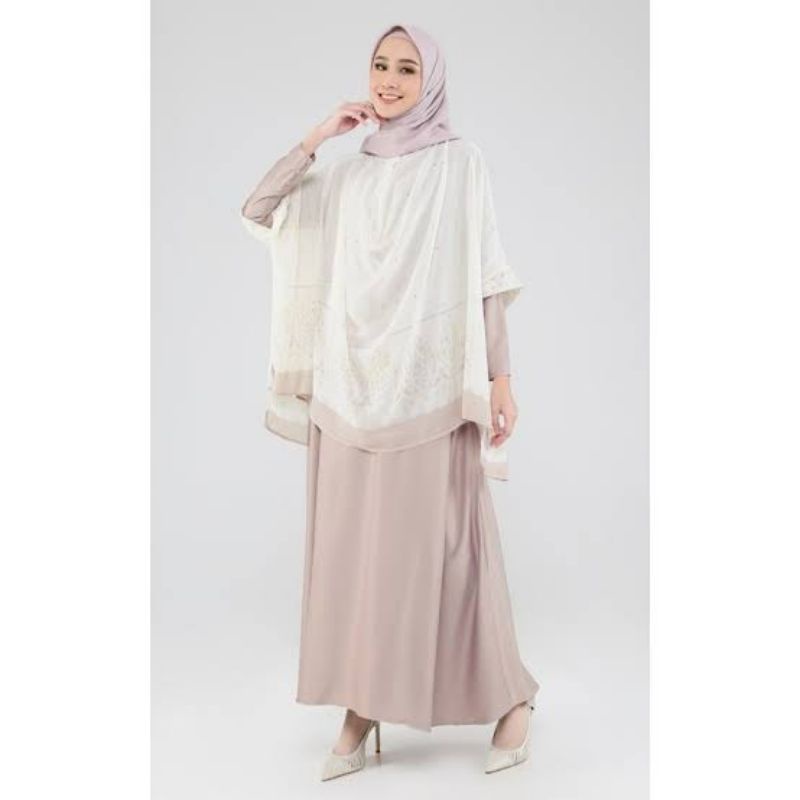 Daswana Kaftan by Ria Miranda Preloved/Second