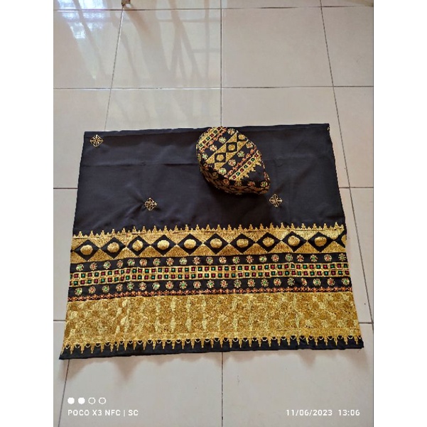 kain sarung bawahan tapis Lampung bordir pria set peci motif koin