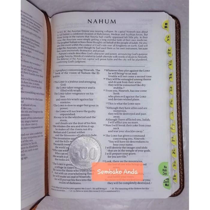 

Niv Holy Bible. Alkitab Bahasa Inggris Ukuran Kecil. 034 Ti Compact