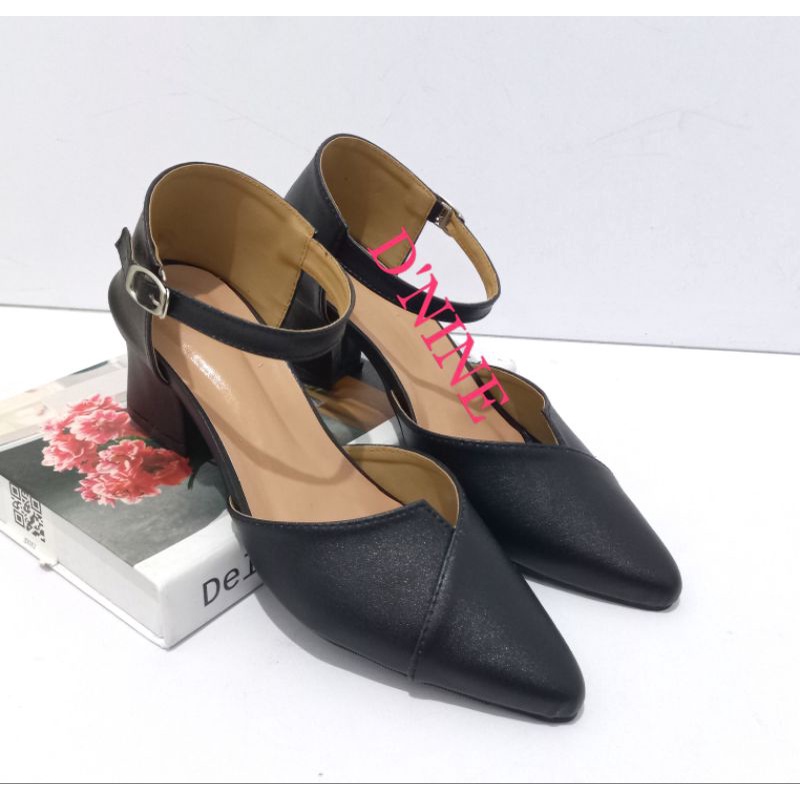 CHICA 9903 Sepatu heels wanita 5cm