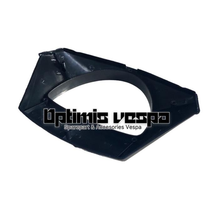 Batok Atas Lis Speedometer Vespa Excel