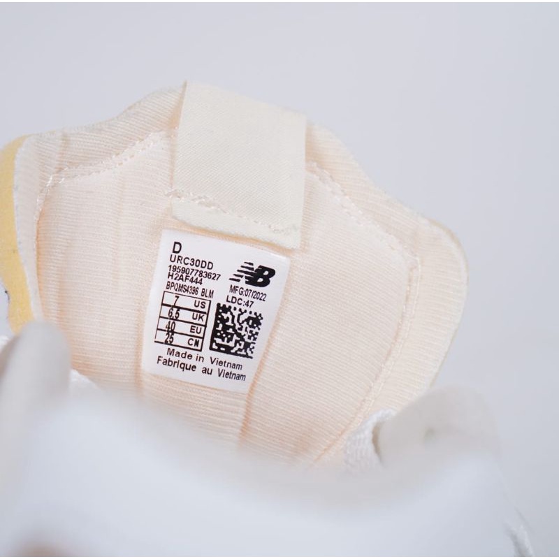 Sepatu New Balance RC30 X Donald Glover Sea Salt