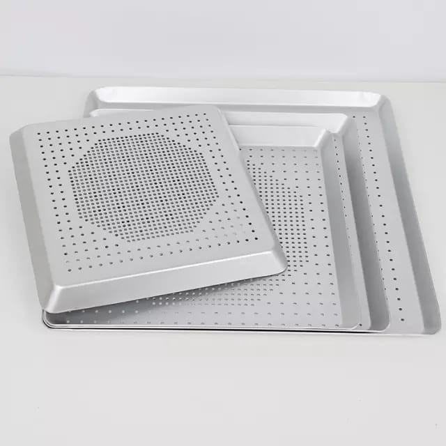

Perforated Square Baking Tray / Alas Pendingin Kue Kering