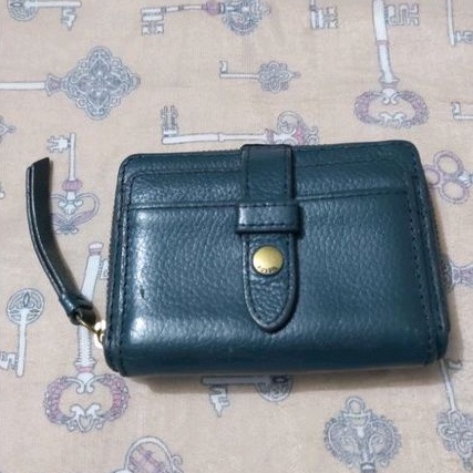 Preloved Fossil bifold
