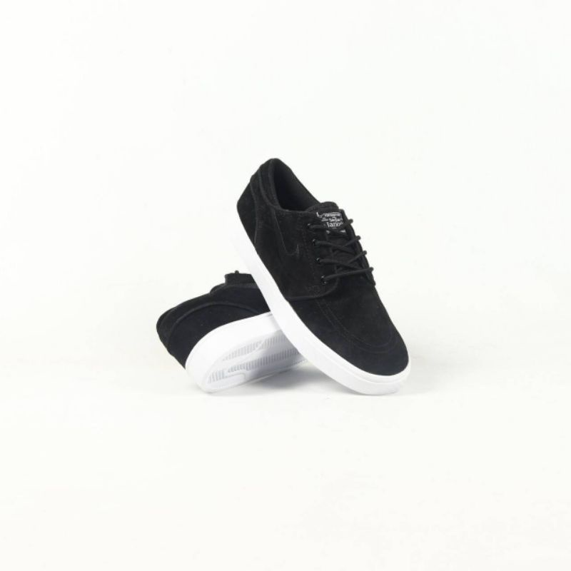 Sepatu Stefan Janoski Black Black White