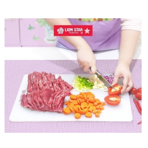 Plastic Cutting Chopping Board Talenan Dapur Tebal Plastik - Lion Star