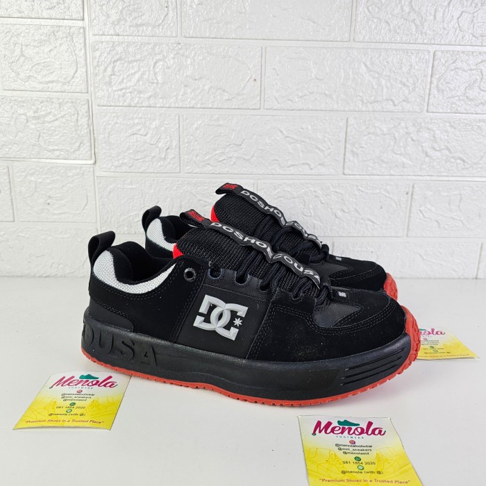 DC Lynx OG Darkroom skate shoes