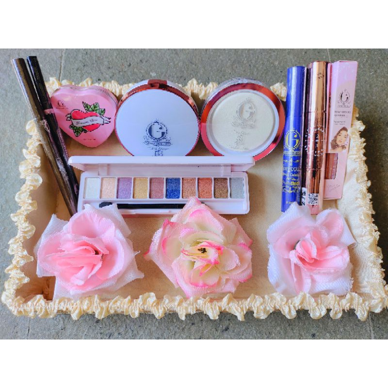 MADAME GIE PAKET MAKE UP F ( FREE SHEET MASK) MADAME GIE  MAKE UP LENGKAP . PAKET HANTARAN . PAKET S