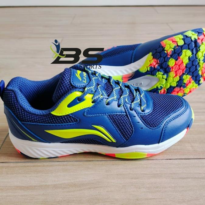 SEPATU BADMINTON LINING ULTRA 3 ULTRA III AYTS069 ORIGINAL