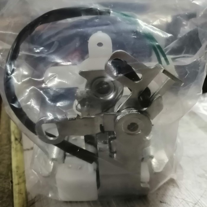 door lock pintu bagasi gran max bukaan atas