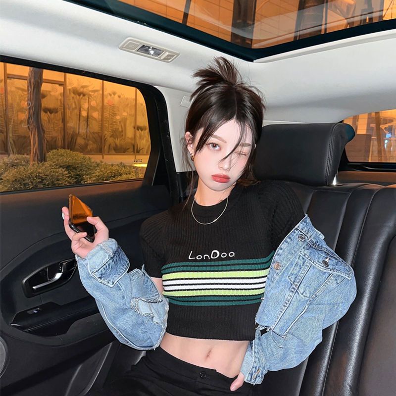 Red American retro hitam bergaris lengan pendek bahu T-shirt wanita musim panas hot gadis rasa ceruk pendek ketat atas