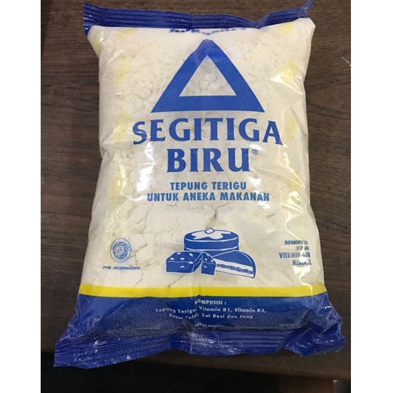 

Terlaku... Tepung Terigu Segitiga Biru kemasan -Terigu 1kg