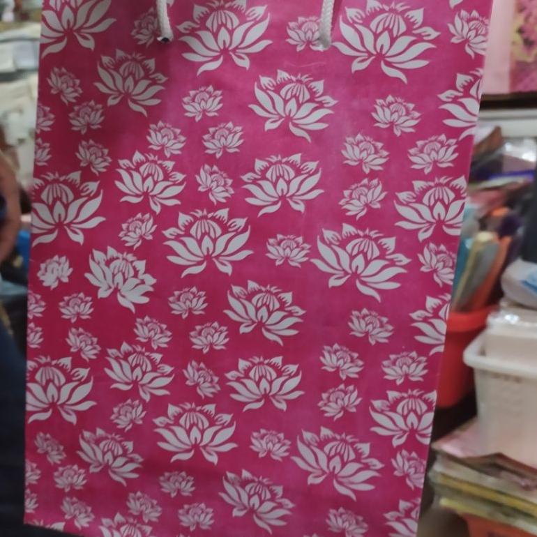 

New paper bag buku daun isi 12pcs terlaris dan termurah