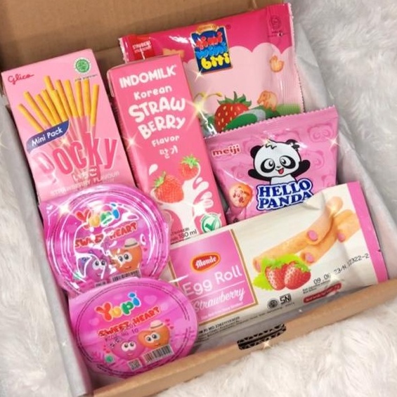 

Telah Hadir.. (KIRIM HARI INI )Hampers kado hadiah giftbox murah terjangkau untuk pacar sahabat kesayangan teman dll RCR