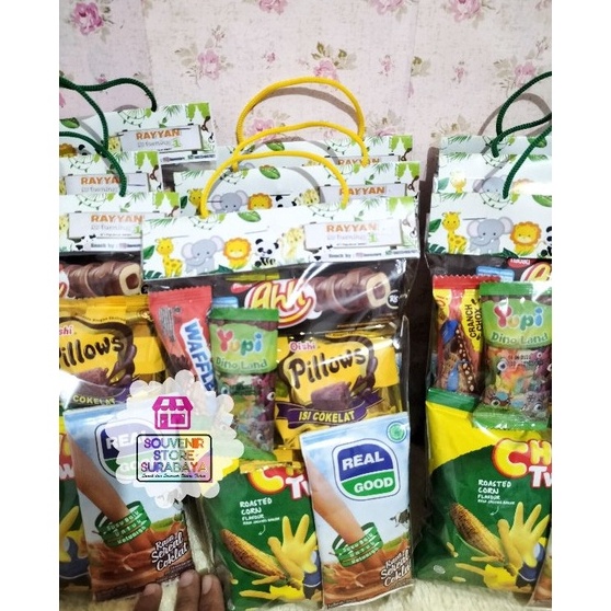 

Terbaru Bingkisan Ulang Tahun / Mini snack custome label / Label ultah custome / Paket snack ultah / snack ulang tahun