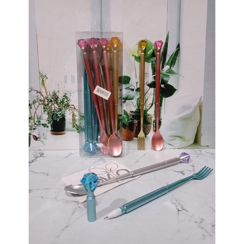 

Kirim langsung (12pc) PEN GEL motif SENDOK GARPU PENA PULPEN 7CD