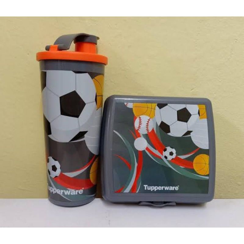 Set tepak makan bola Tupperware
