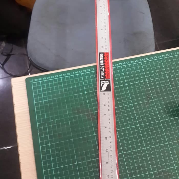 

Terlaris Penggaris Stainless Steel 60 Cm / 24" Shinwa