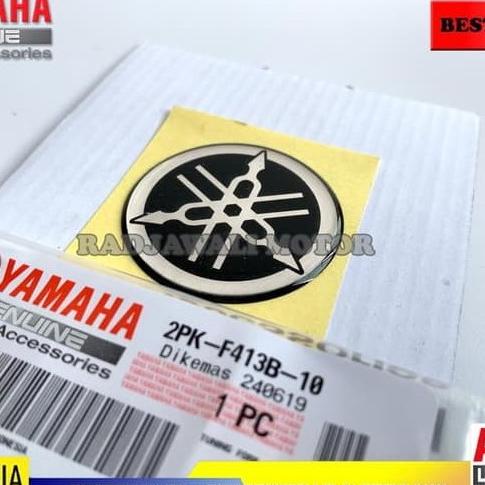 ready EMBLEM LOGO TANGKI R15 V2 ORIGINAL